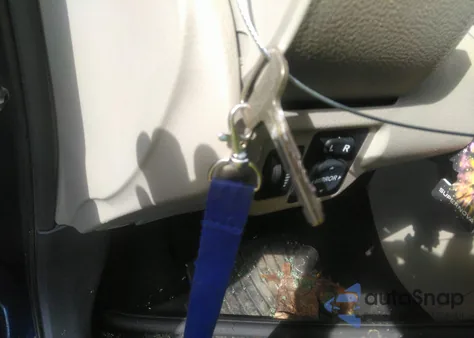 2007 Toyota Yaris из США, поврежденный, VIN JTDBT923071161626